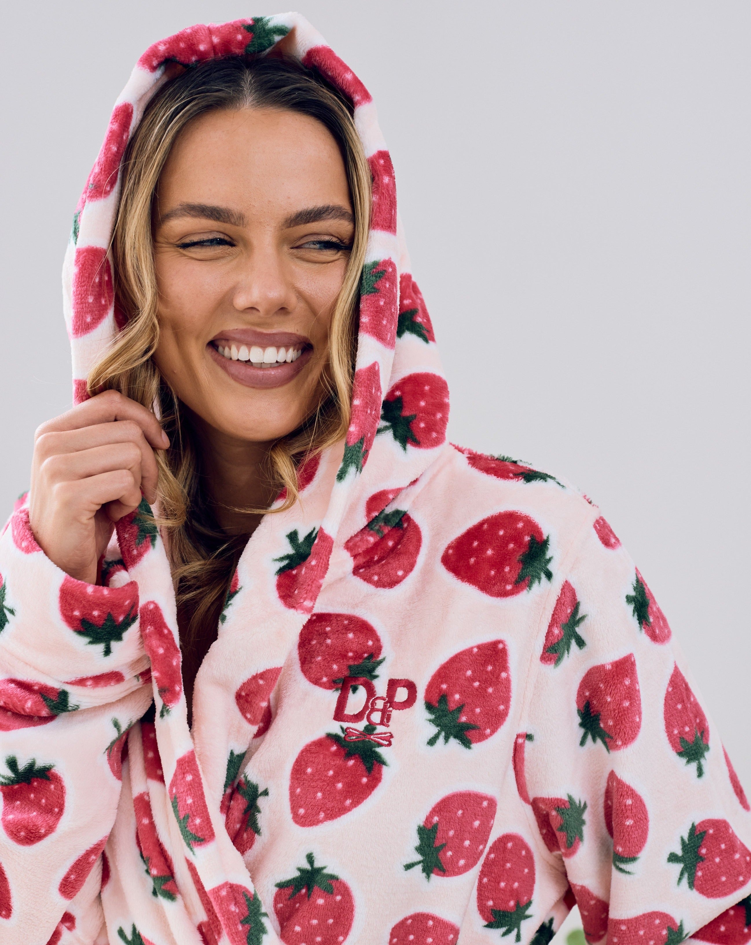 Cutie Frutti Women's Robe | Strawberry