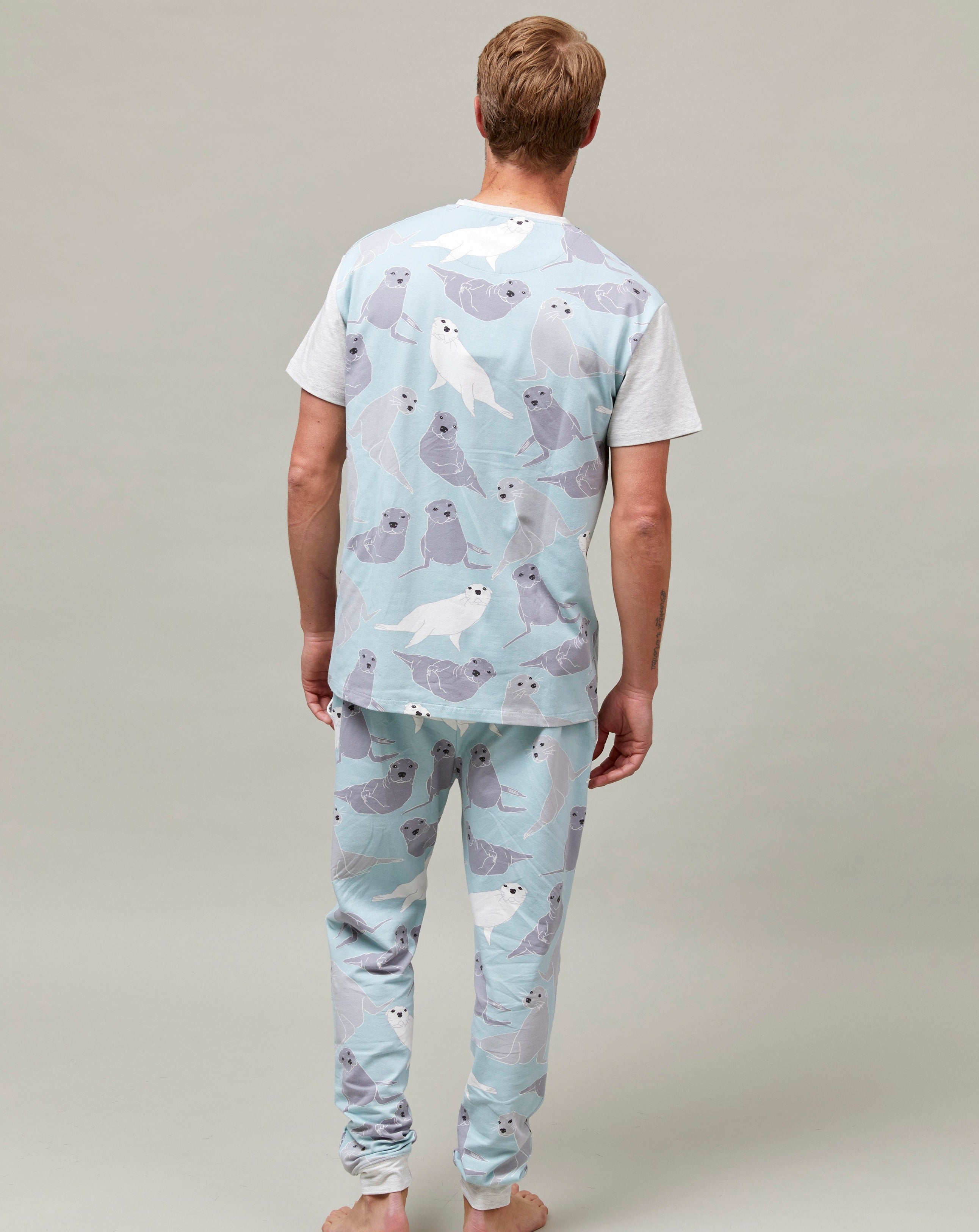 Sealy Staffies Men’s Long Pyjama Set.